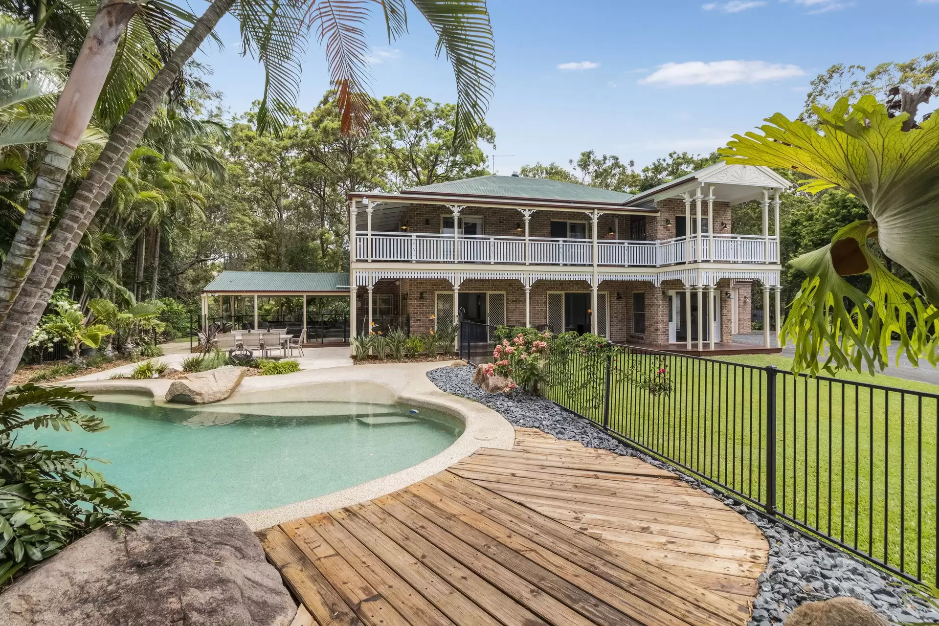 655 London Road, Chandler Sold by  - image 1