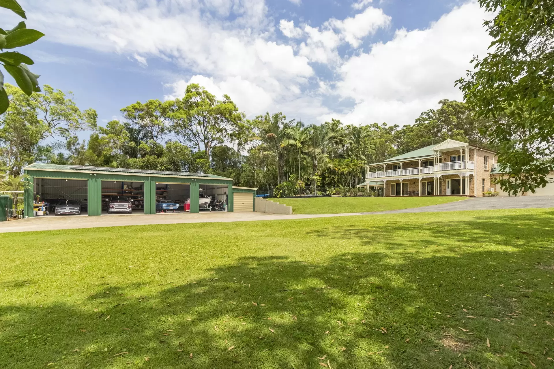 655 London Road, Chandler Sold by  - image 1