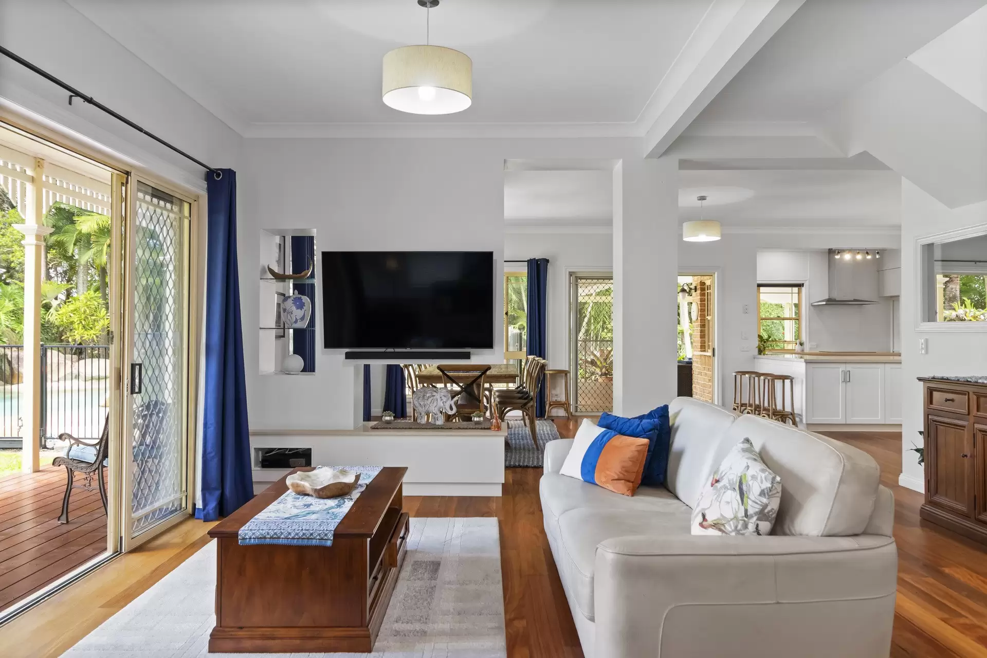 655 London Road, Chandler Sold by Queensland Sotheby's International Realty - image 1