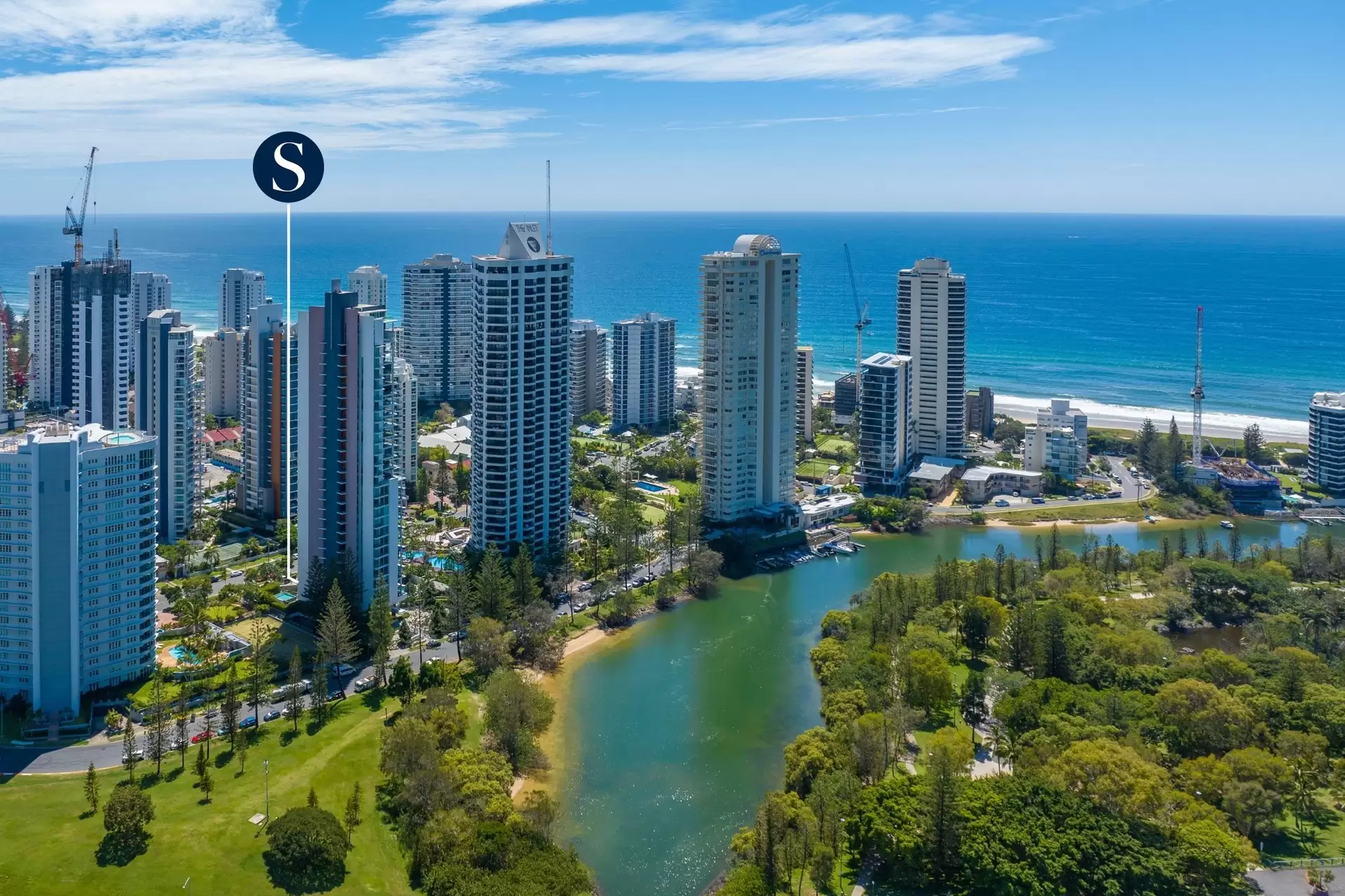 301 Axis/11-13 Hill Parade, Main Beach Sold by Queensland Sotheby's International Realty - image 1
