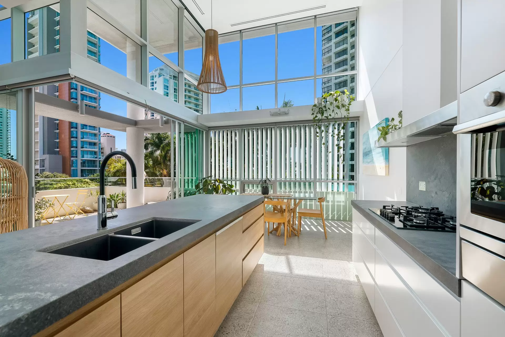 301 Axis/11-13 Hill Parade, Main Beach Sold by Queensland Sotheby's International Realty - image 1