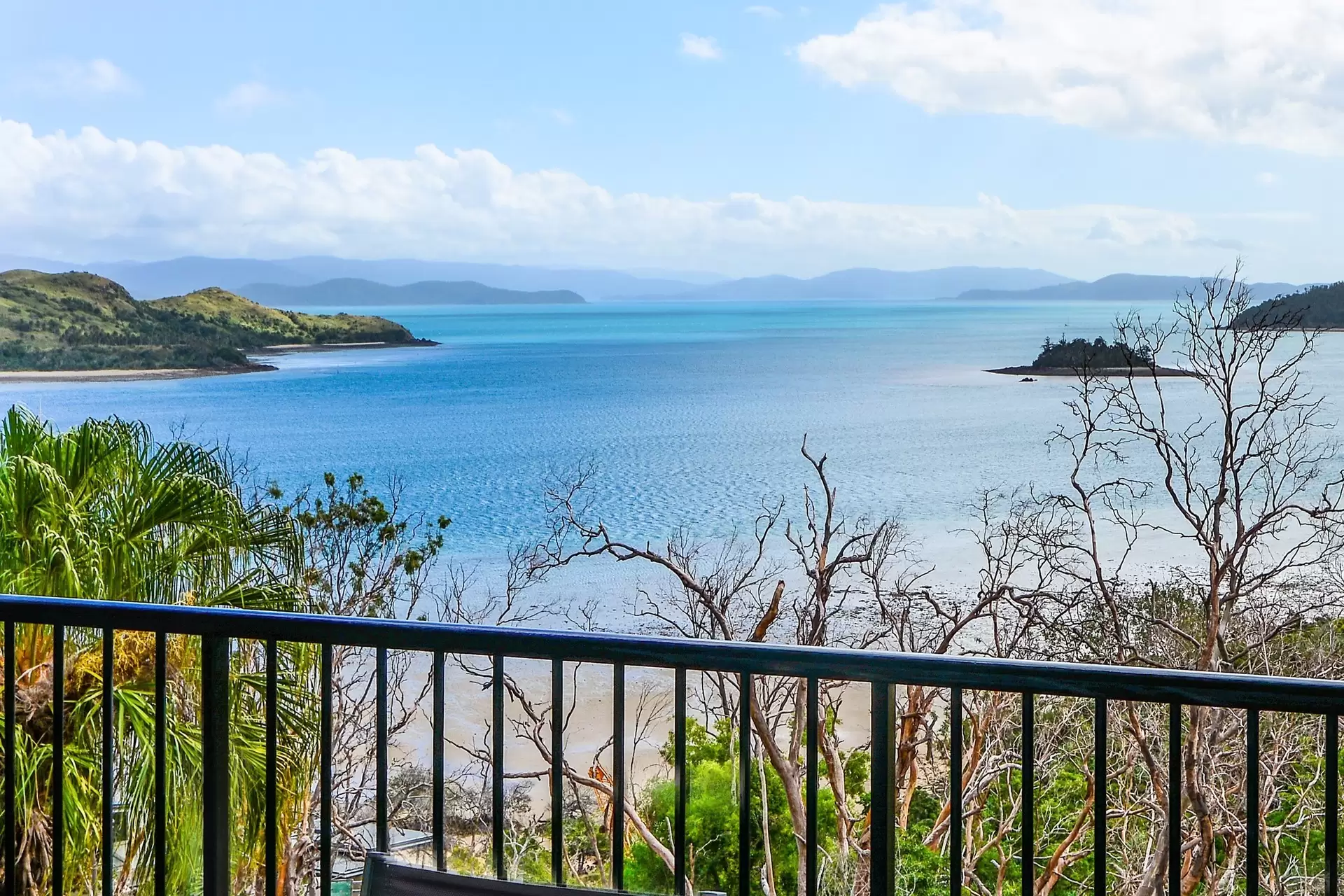 7/7 Acacia Drive, Hamilton Island Sold by Queensland Sotheby's International Realty - image 1