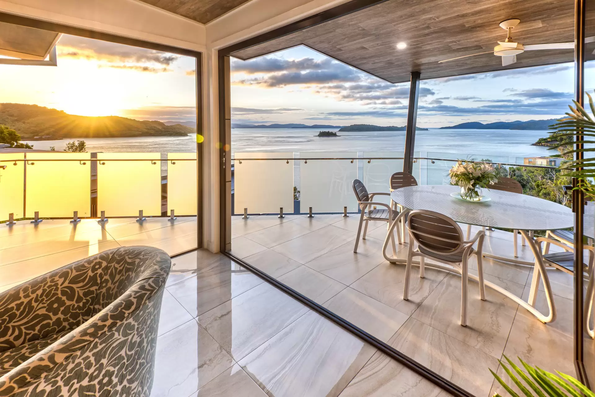15/5A Acacia Drive, Hamilton Island Sold by  - image 1