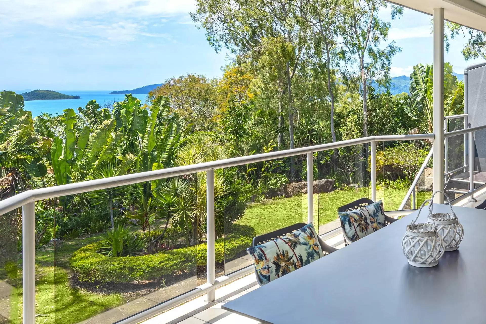 13/6 Acacia Drive, Hamilton Island Sold by Queensland Sotheby's International Realty - image 1