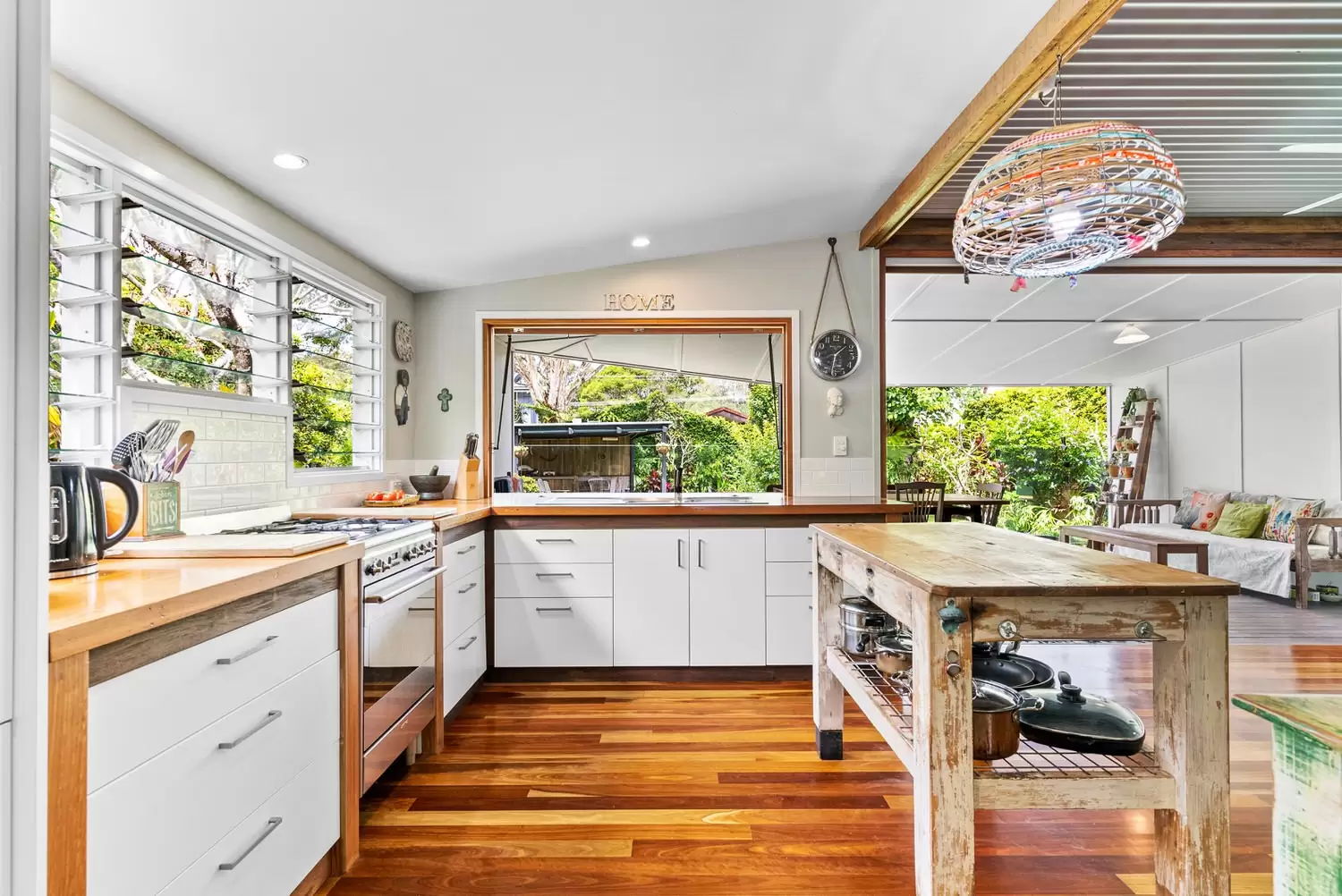 13 Sail Street, Noosaville Sold by  - image 1