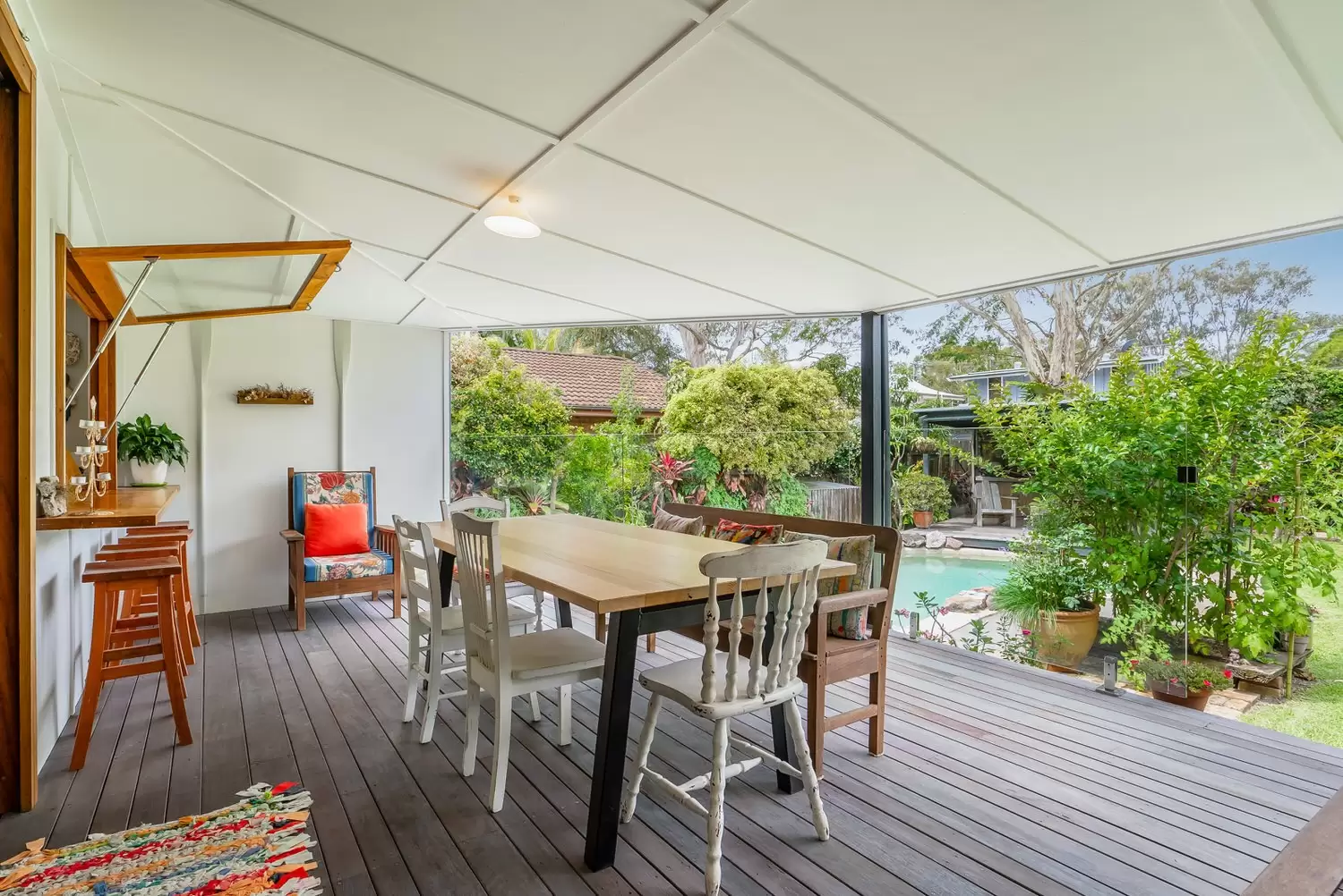 13 Sail Street, Noosaville Sold by  - image 1