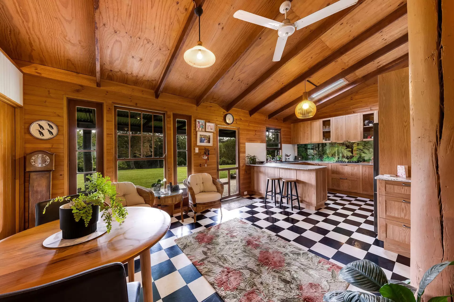 264 Wilson Road, Ilkley Sold by Queensland Sotheby's International Realty - image 1