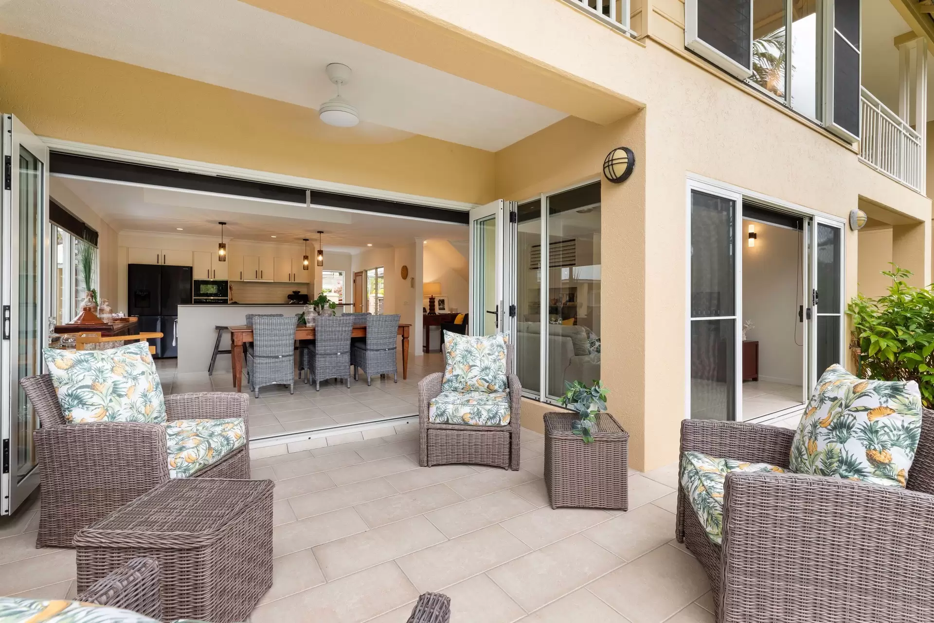 14/24-70 Nautilus Street, Port Douglas Sold by  - image 1
