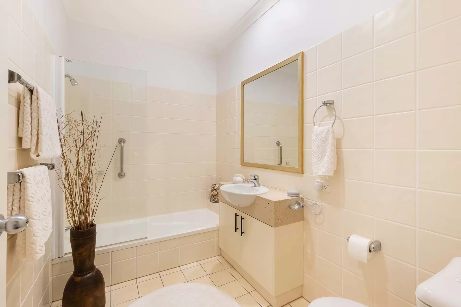 14/24-70 Nautilus Street, Port Douglas Sold by Queensland Sotheby's International Realty - image 1