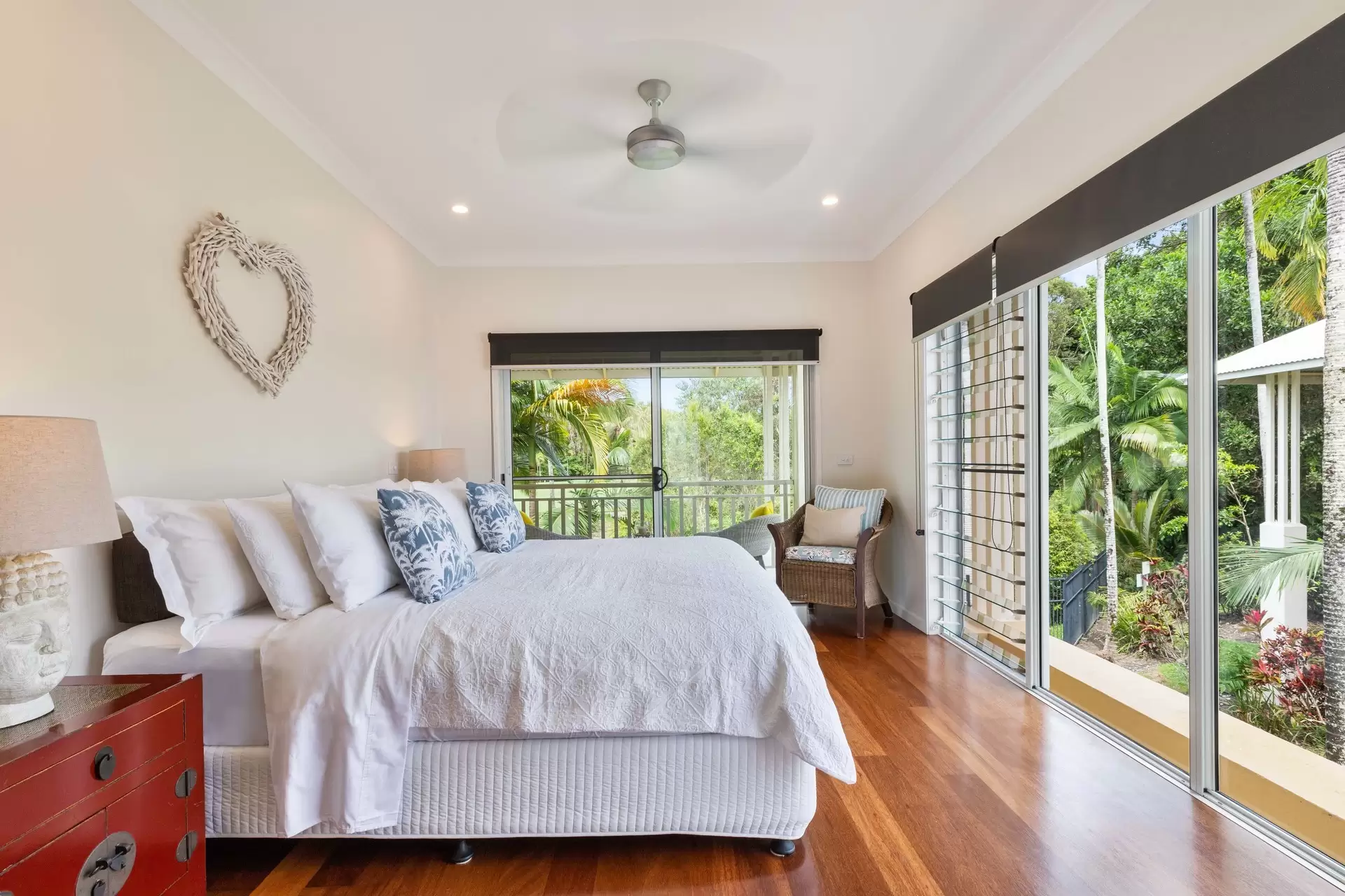 14/24-70 Nautilus Street, Port Douglas Sold by Queensland Sotheby's International Realty - image 1