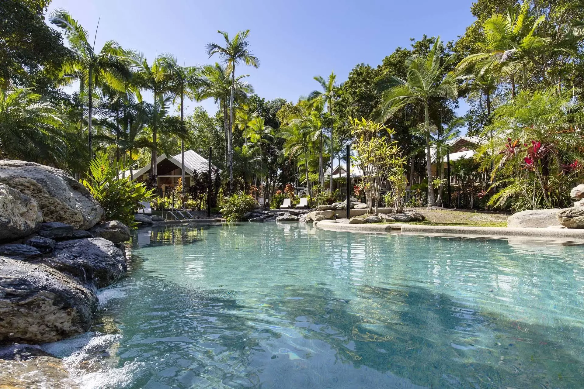 14/24-70 Nautilus Street, Port Douglas Sold by Queensland Sotheby's International Realty - image 1