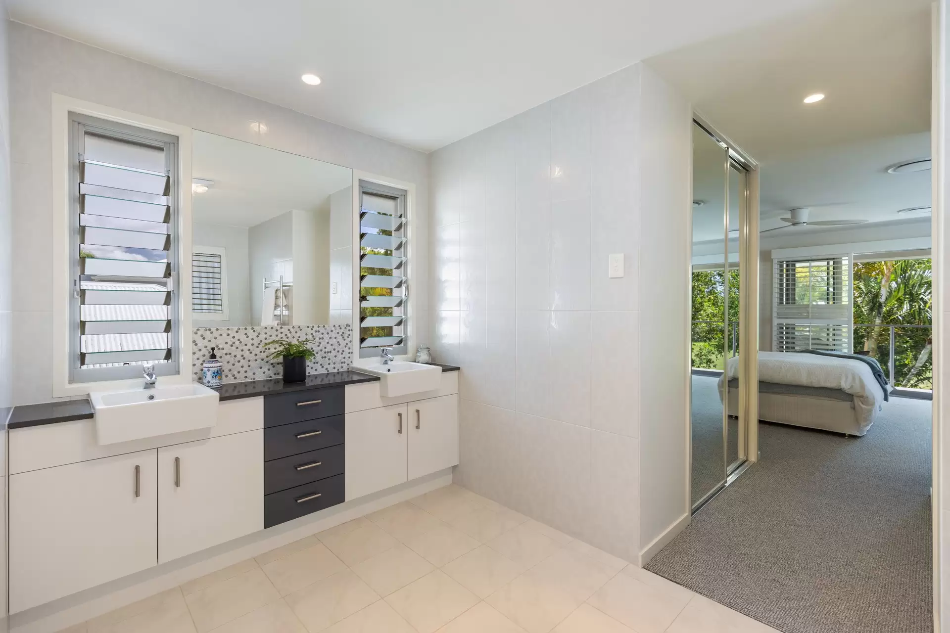 35 Peachtree Crescent, Peregian Springs Sold by Queensland Sotheby's International Realty - image 1