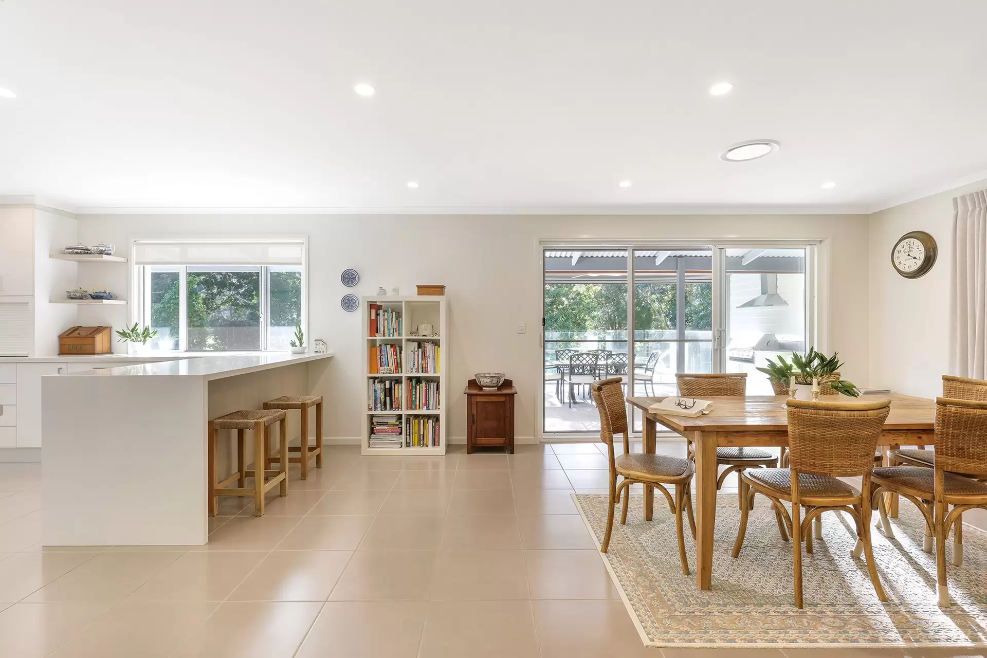 52 Coorabin Court, Tallebudgera Sold by Queensland Sotheby's International Realty - image 1