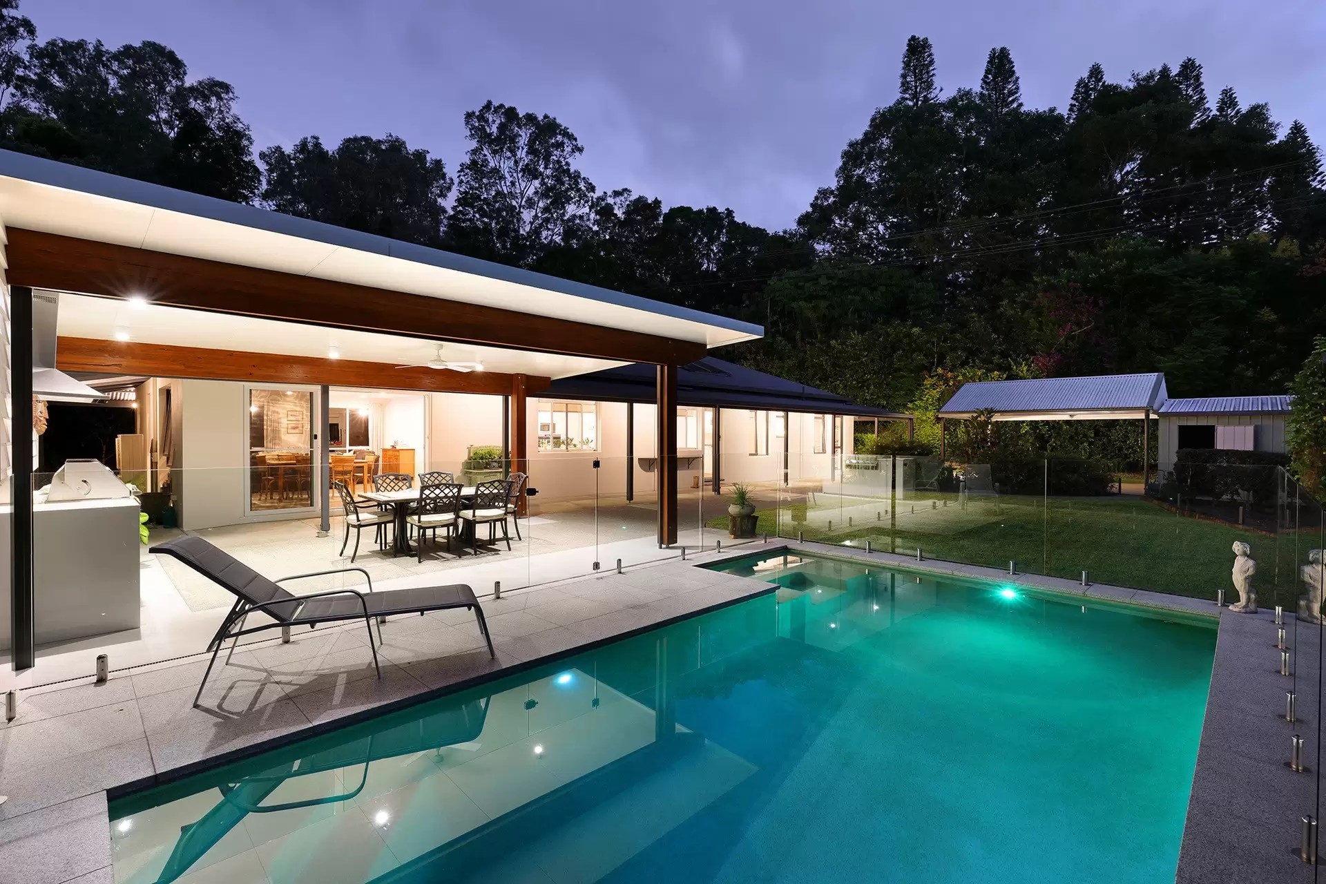 52 Coorabin Court, Tallebudgera Sold by Queensland Sotheby's International Realty - image 1