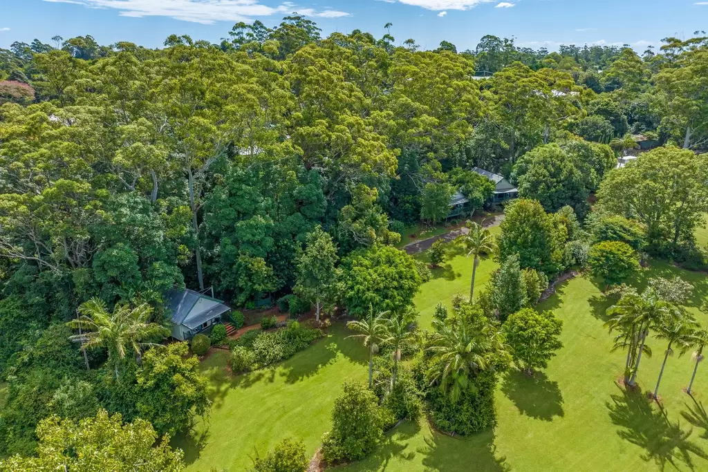 23-25 Kootenai Drive, Tamborine Mountain Sold by Queensland Sotheby's International Realty