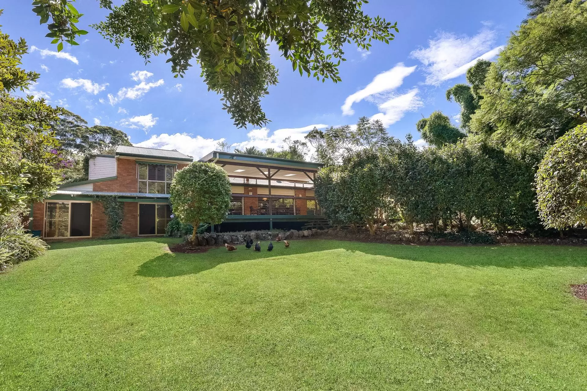 23-25 Kootenai Drive, Tamborine Mountain Sold by Queensland Sotheby's International Realty - image 1