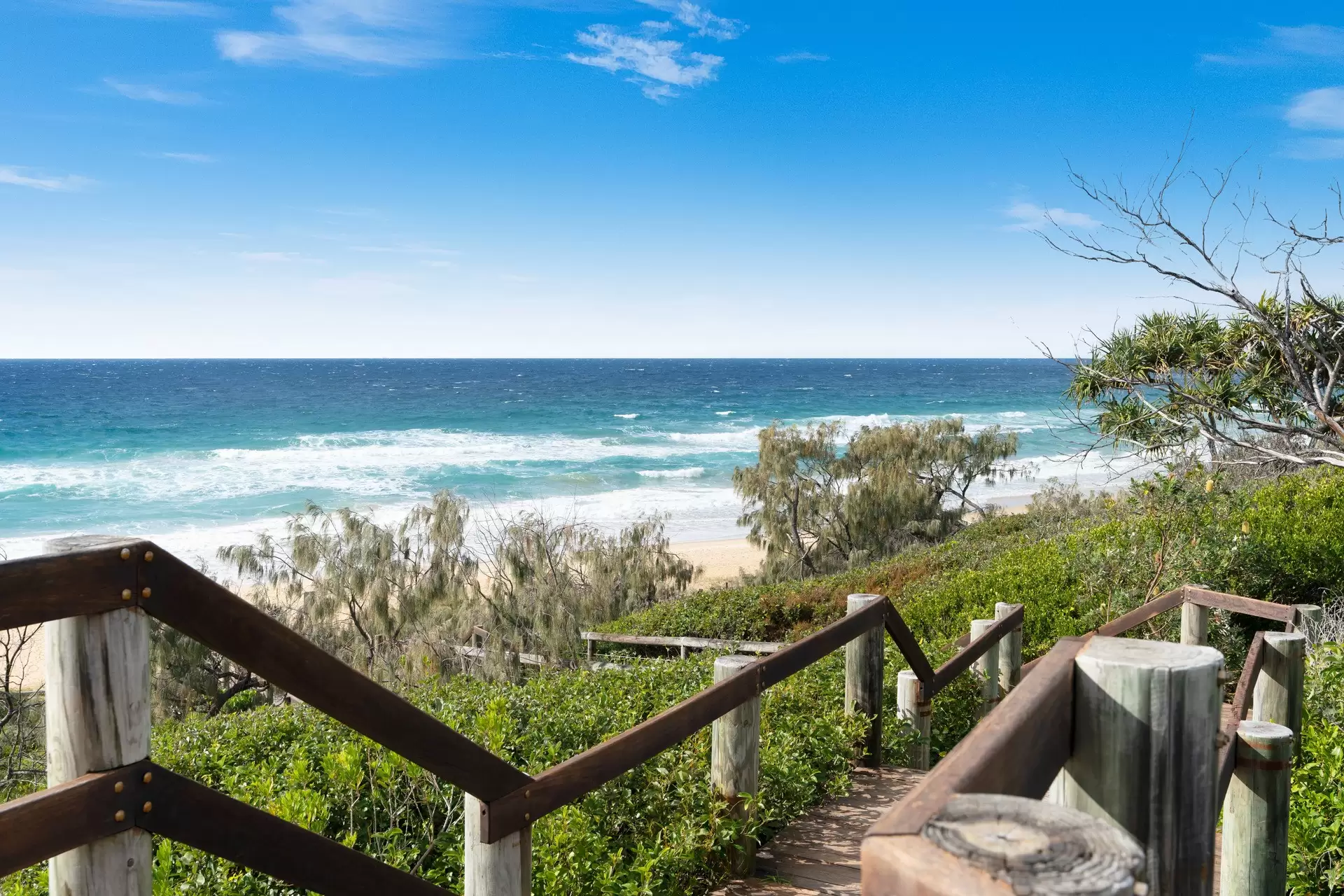 7 Maracas Bay Close, Yaroomba Sold by Queensland Sotheby's International Realty - image 1