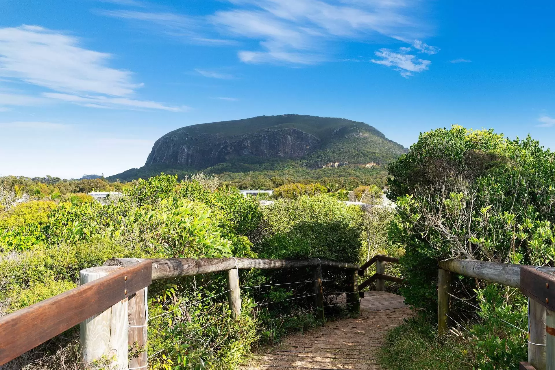 7 Maracas Bay Close, Yaroomba Sold by Queensland Sotheby's International Realty - image 1