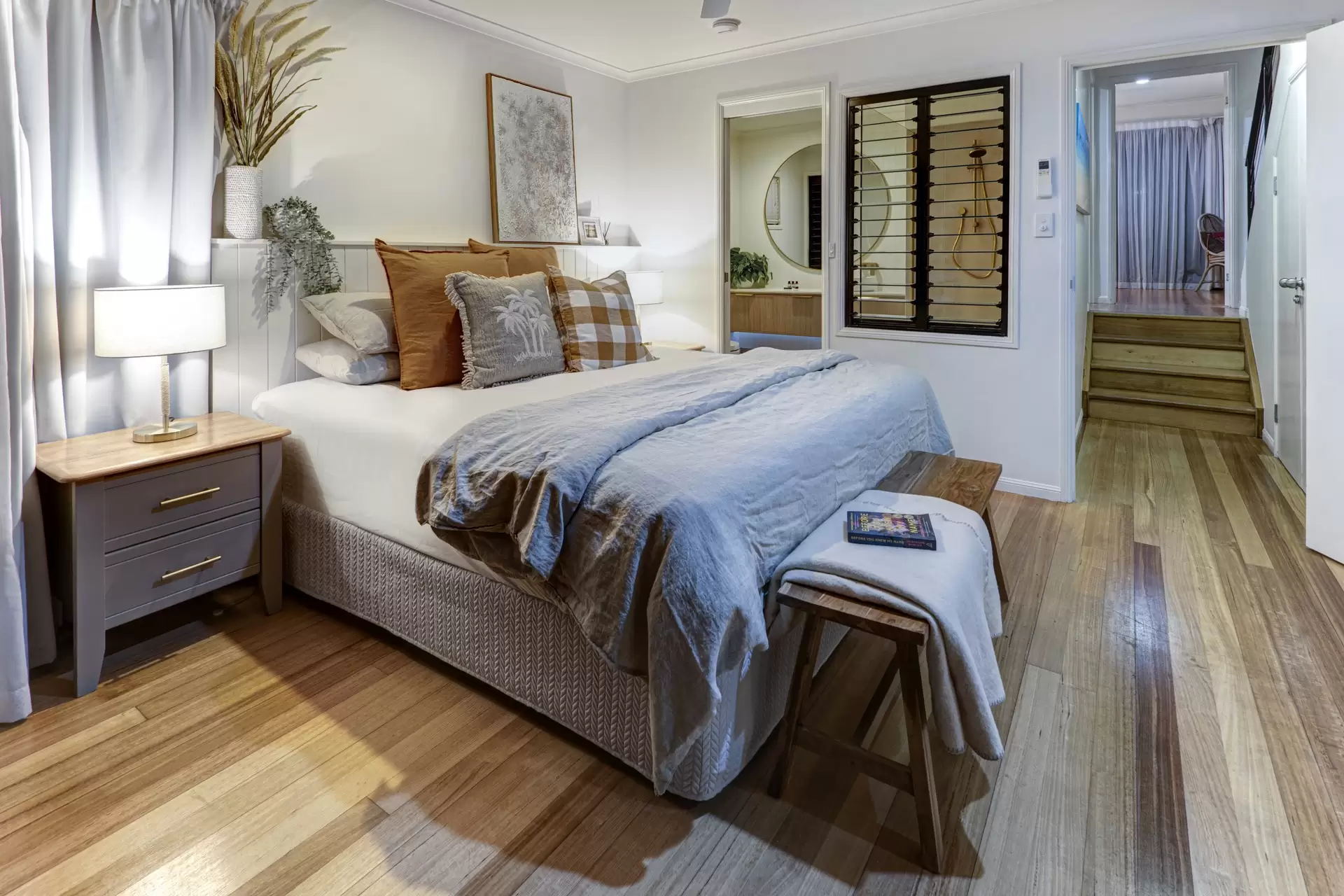 12/7 Acacia Drive, Hamilton Island Sold by Queensland Sotheby's International Realty - image 1