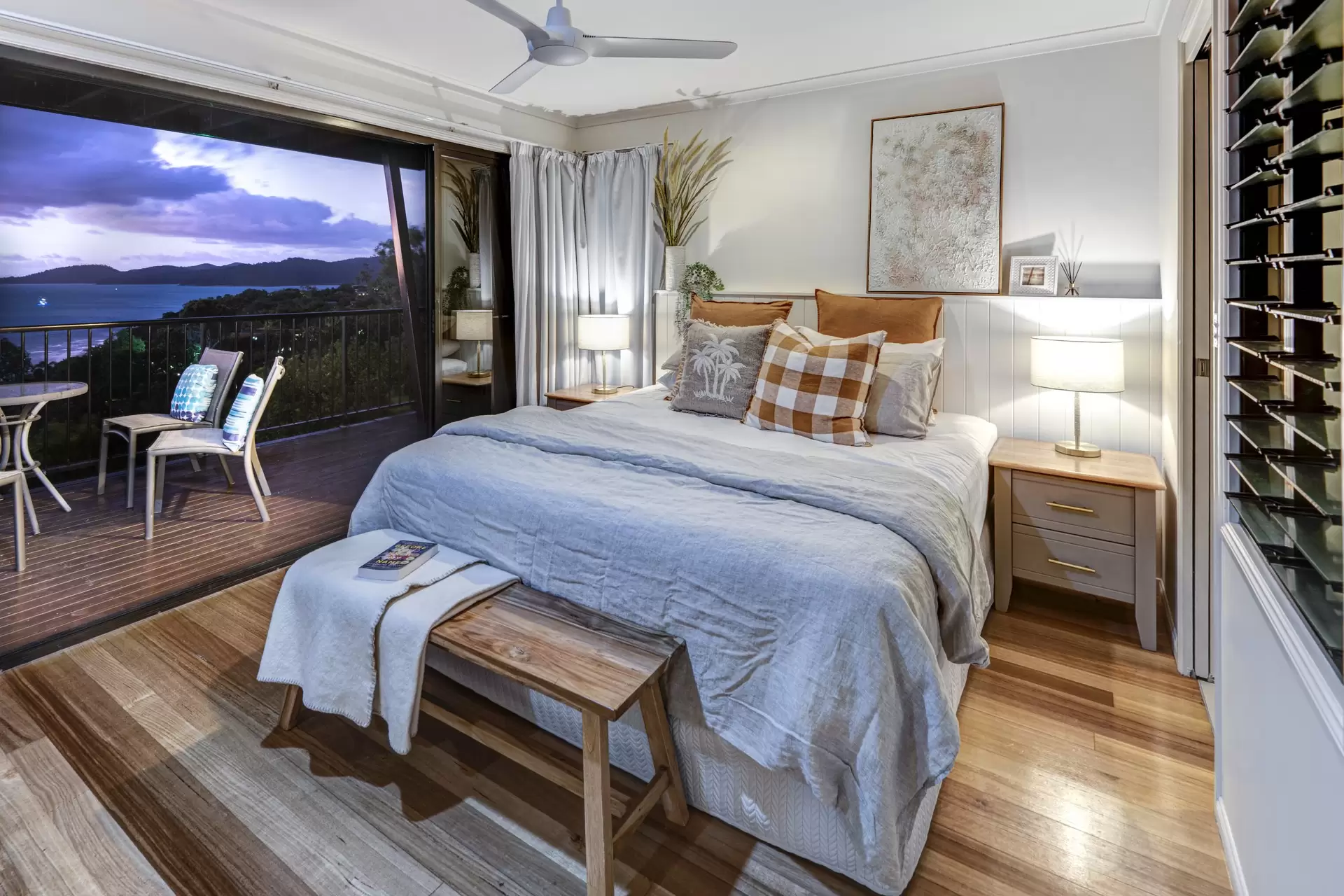 12/7 Acacia Drive, Hamilton Island Sold by Queensland Sotheby's International Realty - image 1