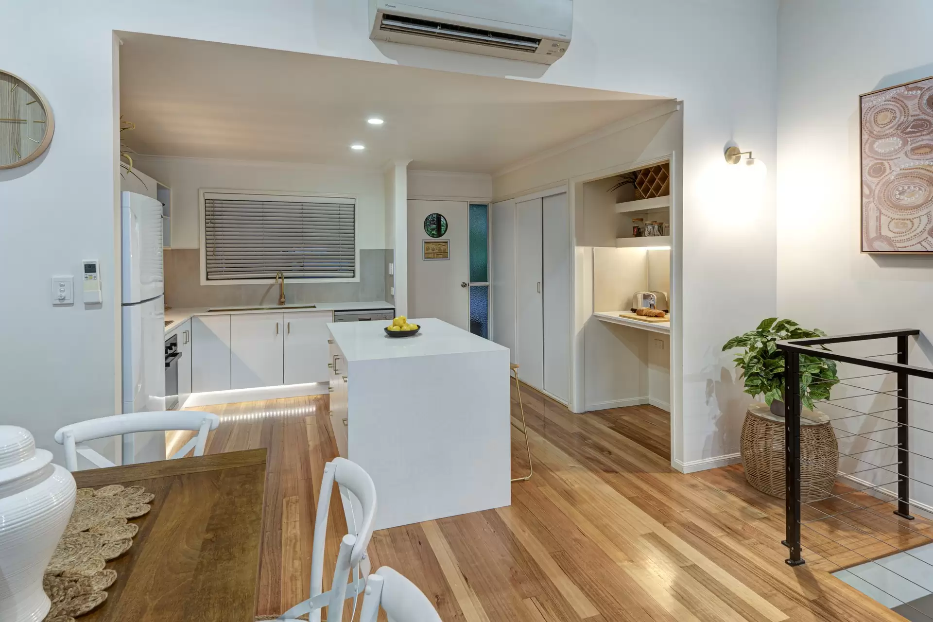 12/7 Acacia Drive, Hamilton Island Sold by Queensland Sotheby's International Realty - image 1
