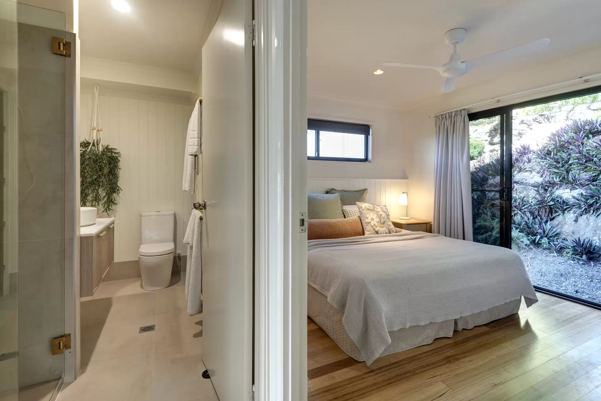 12/7 Acacia Drive, Hamilton Island Sold by Queensland Sotheby's International Realty - image 1