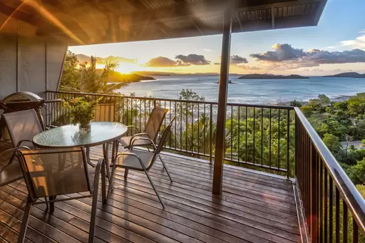 12/7 Acacia Drive, Hamilton Island Sold by 