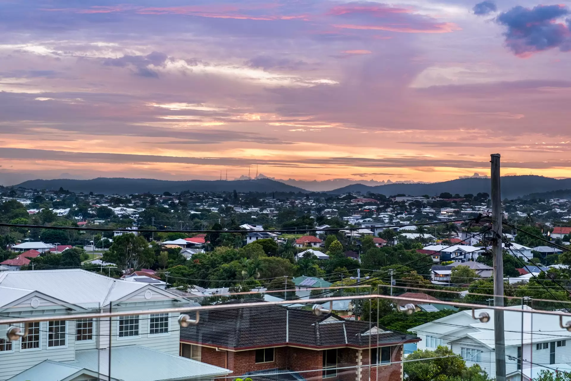 39 Westwood Street, Wavell Heights Sold by Queensland Sotheby's International Realty - image 1