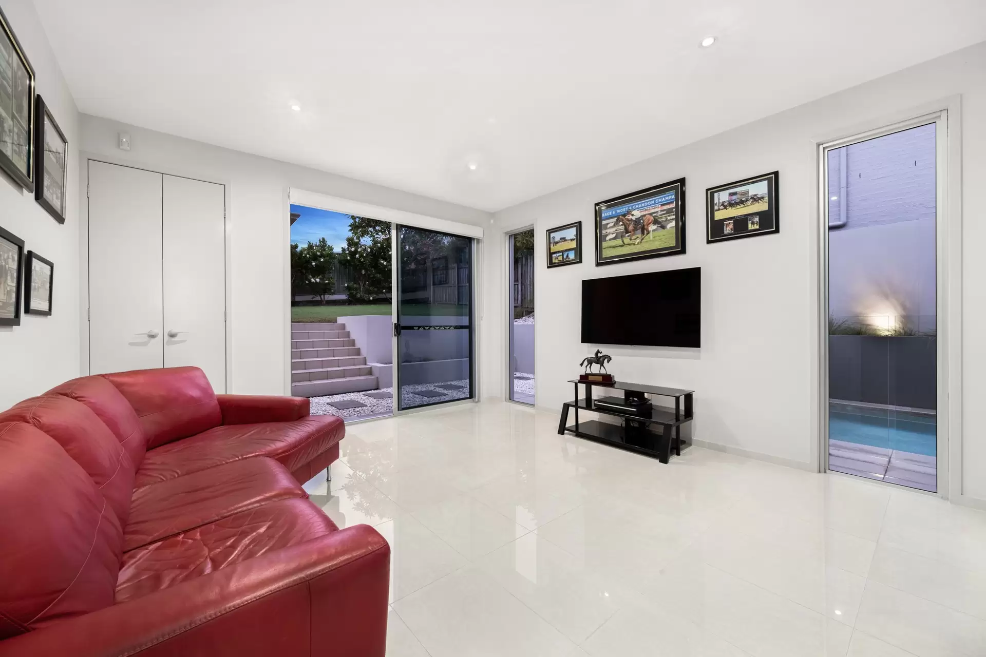 39 Westwood Street, Wavell Heights Sold by Queensland Sotheby's International Realty - image 1