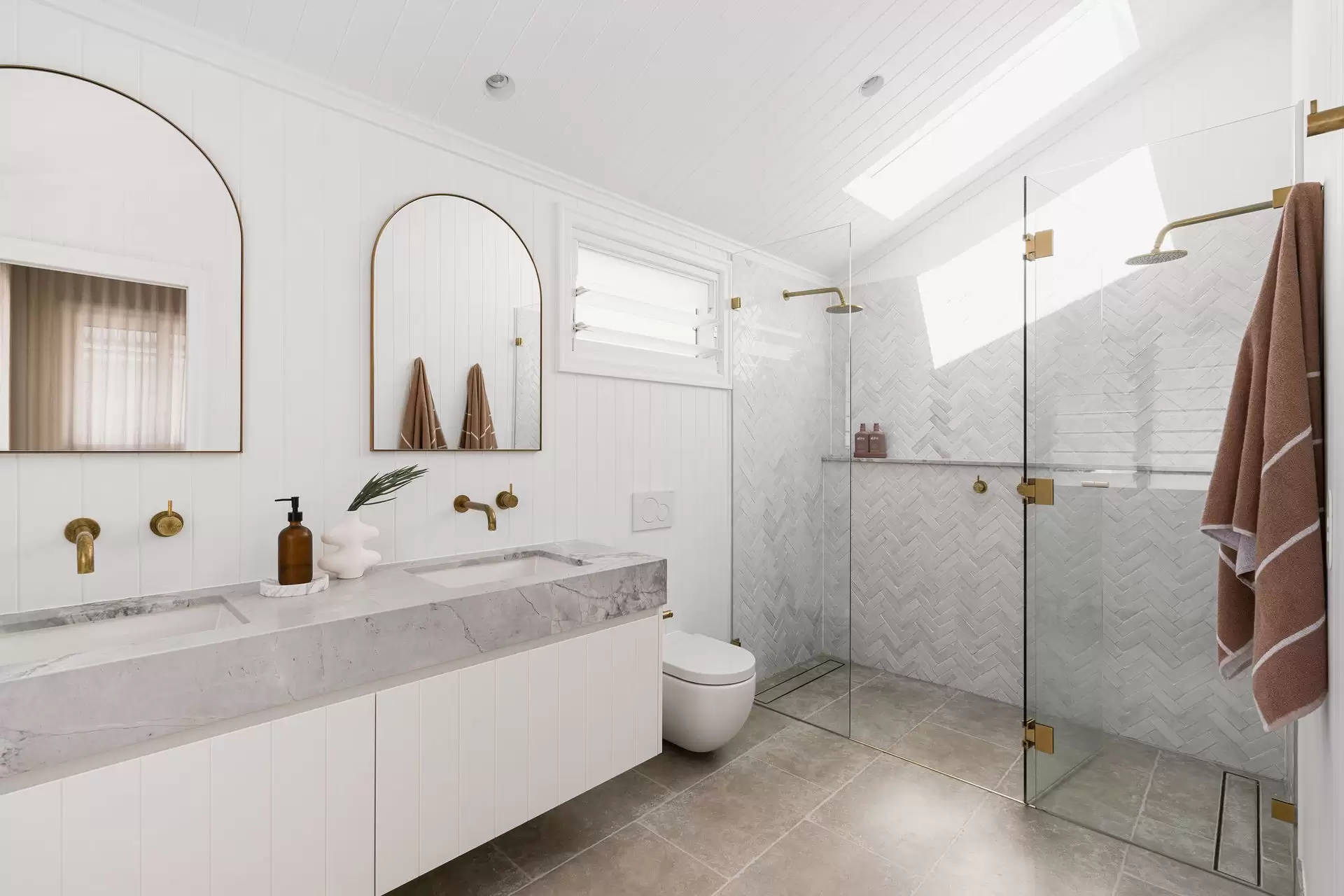 113 Evelyn Street, Grange Sold by Queensland Sotheby's International Realty - image 1