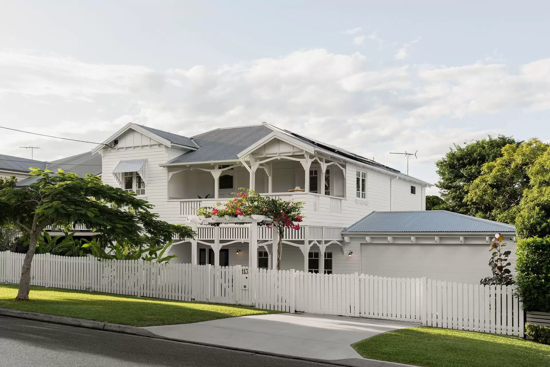 113 Evelyn Street, Grange Sold by Queensland Sotheby's International Realty - image 1