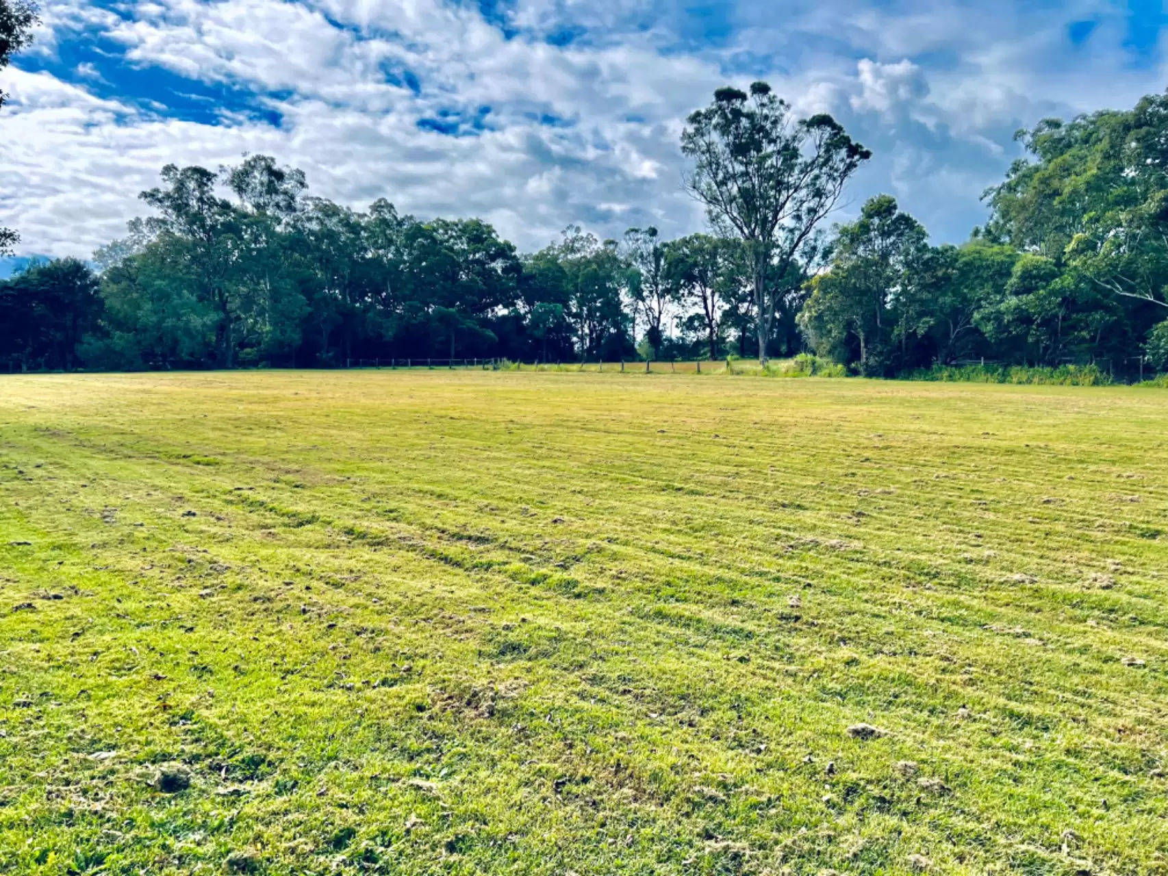 662 Underwood Road, Rochedale Sold by Queensland Sotheby's International Realty - image 1