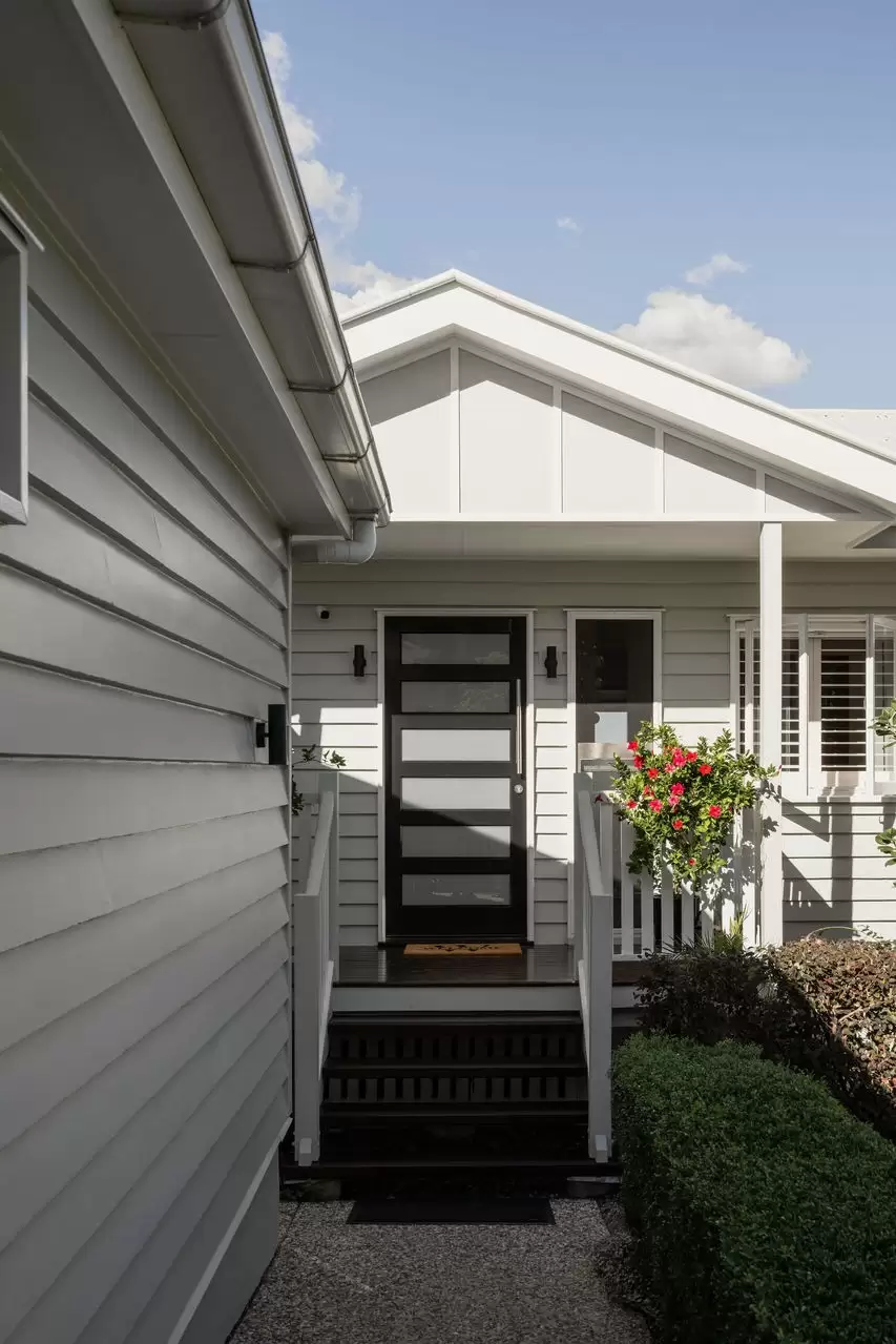 51 Milpera Street, Ashgrove Sold by Queensland Sotheby's International Realty - image 1