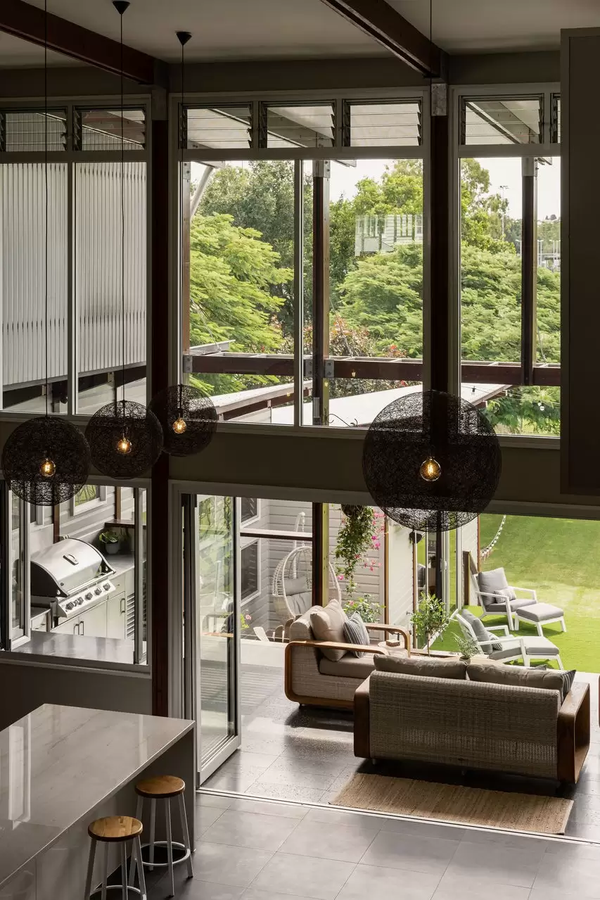 137 Nelson Street, Kalinga Sold by Queensland Sotheby's International Realty - image 1