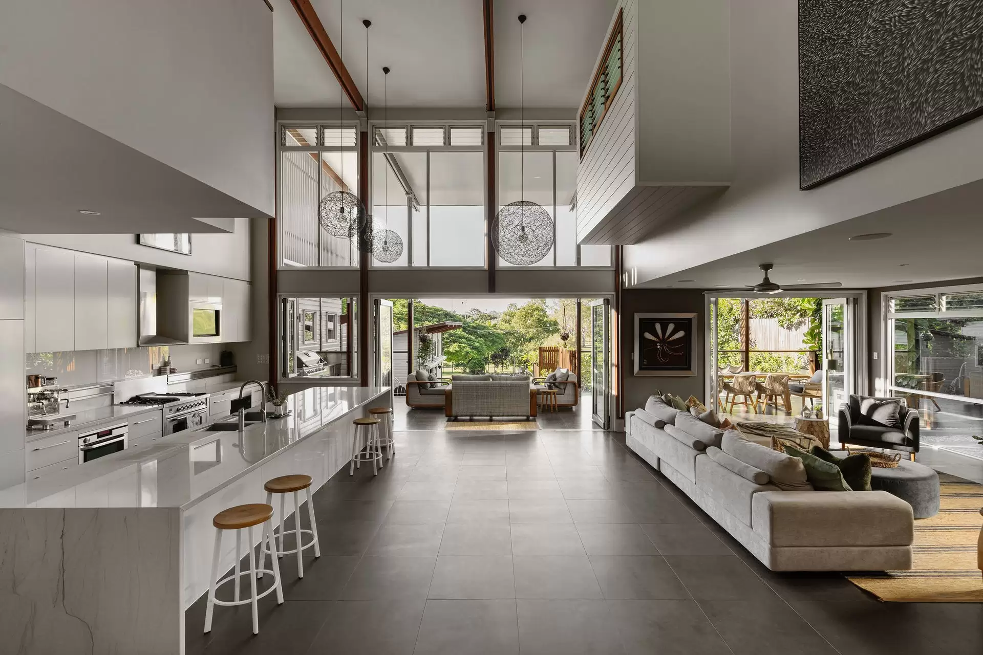 137 Nelson Street, Kalinga Sold by Queensland Sotheby's International Realty - image 1