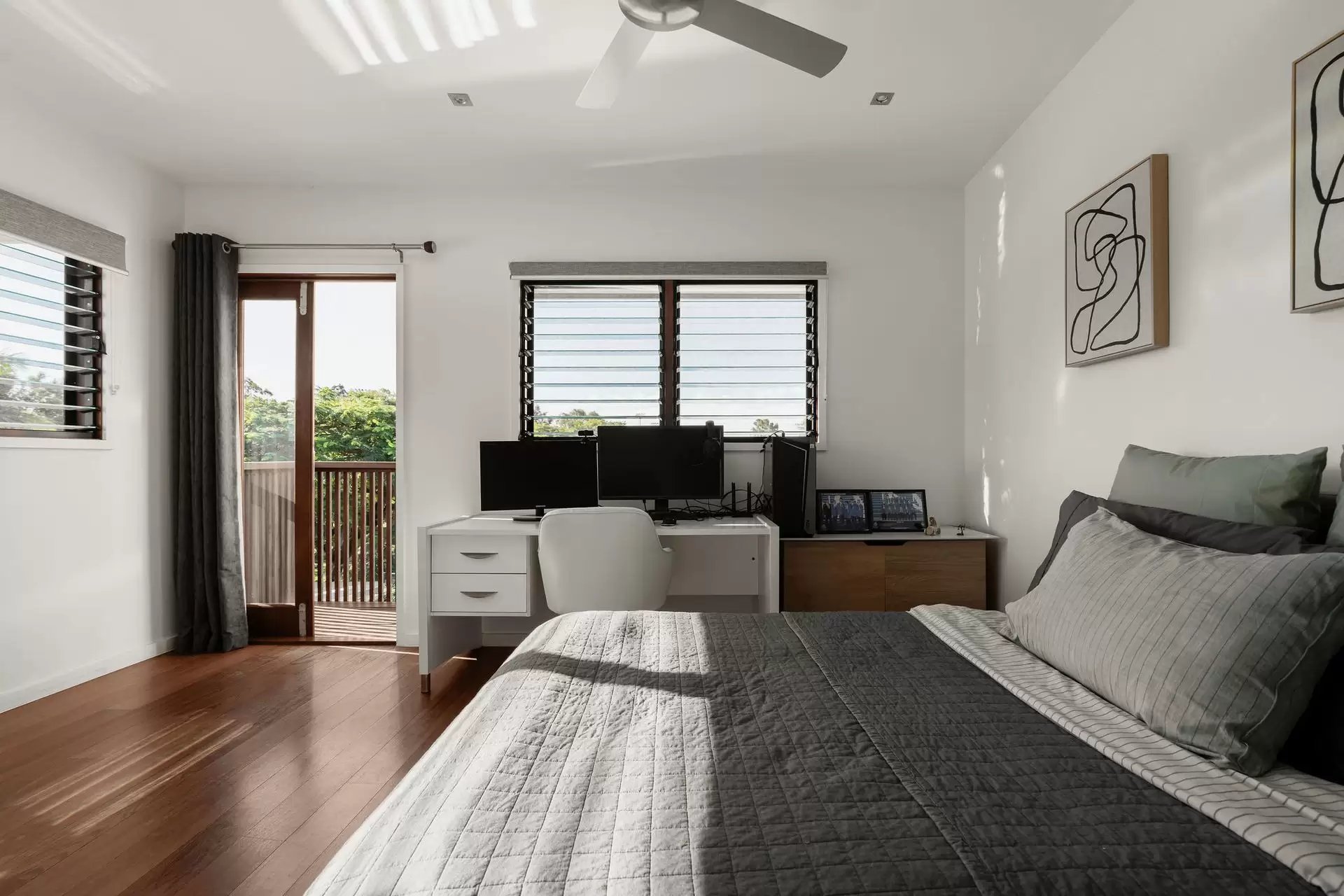 137 Nelson Street, Kalinga Sold by Queensland Sotheby's International Realty - image 1