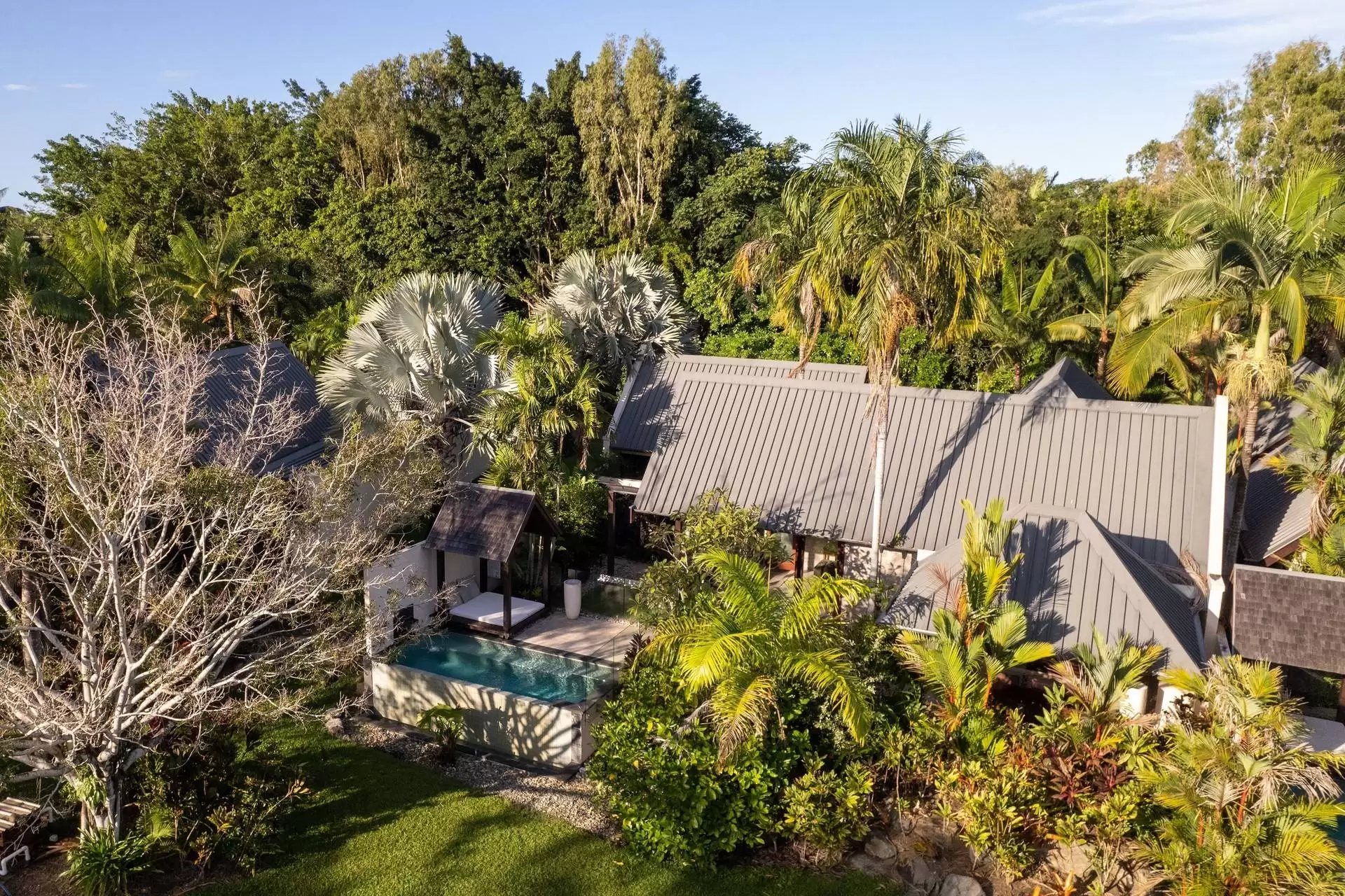 45 Bale Drive, Port Douglas Sold by Queensland Sotheby's International Realty - image 1
