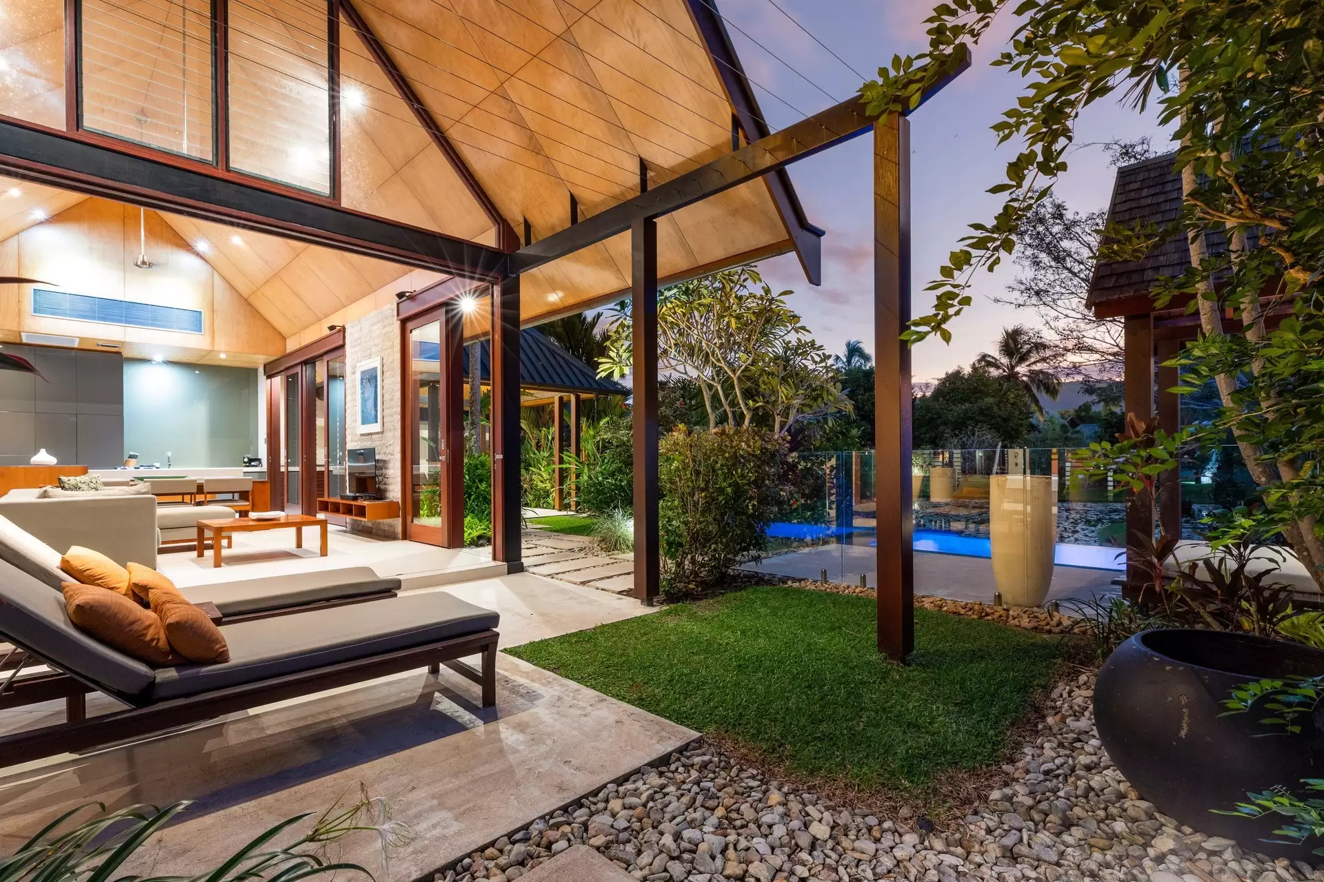 45 Bale Drive, Port Douglas Sold by Queensland Sotheby's International Realty - image 1