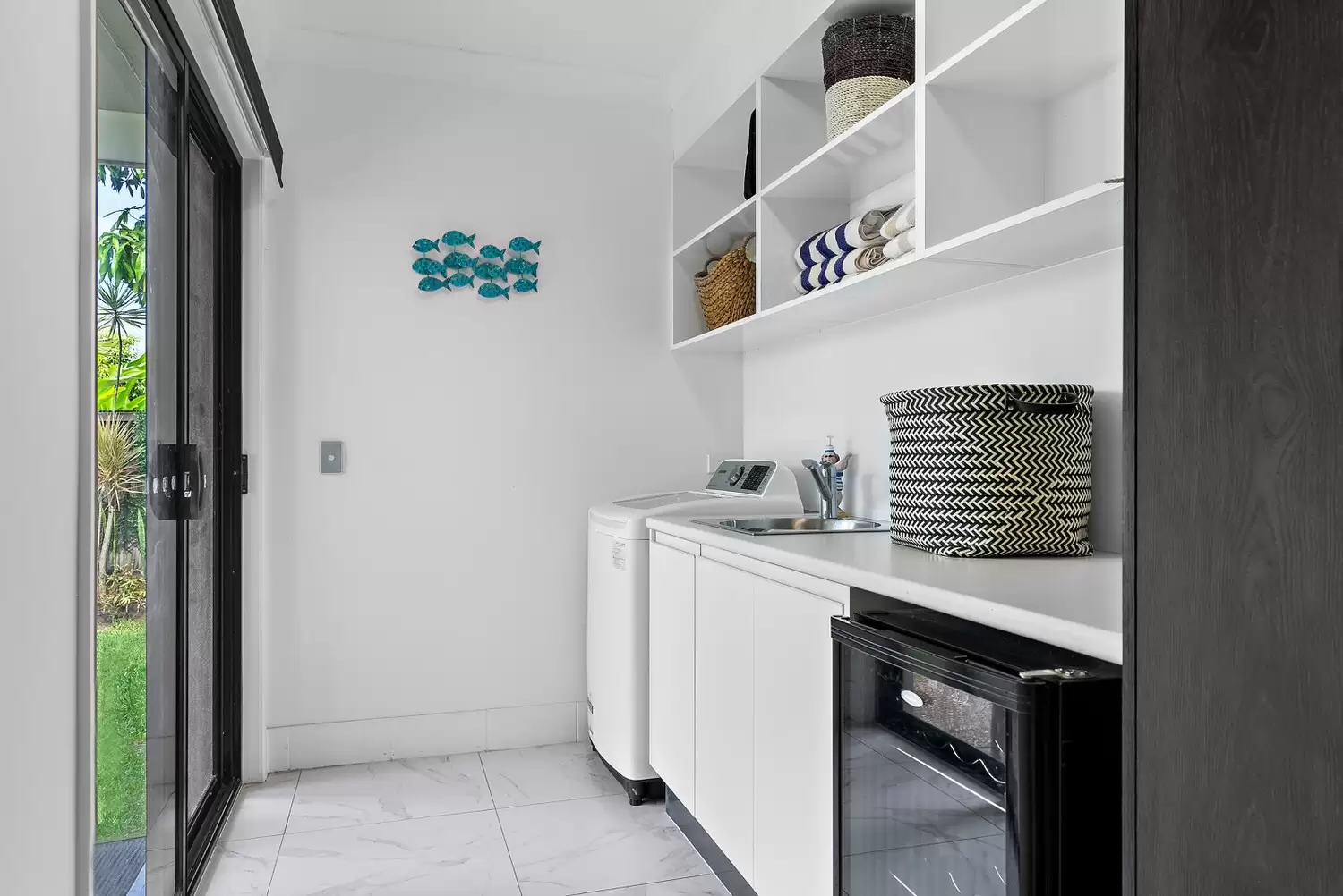 23 Starboard Avenue, Noosaville Sold by Queensland Sotheby's International Realty - image 1