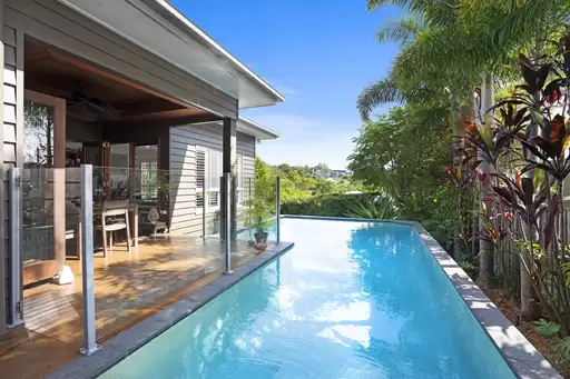 15 Feathertail Place, Peregian Springs Sold by Queensland Sotheby's International Realty