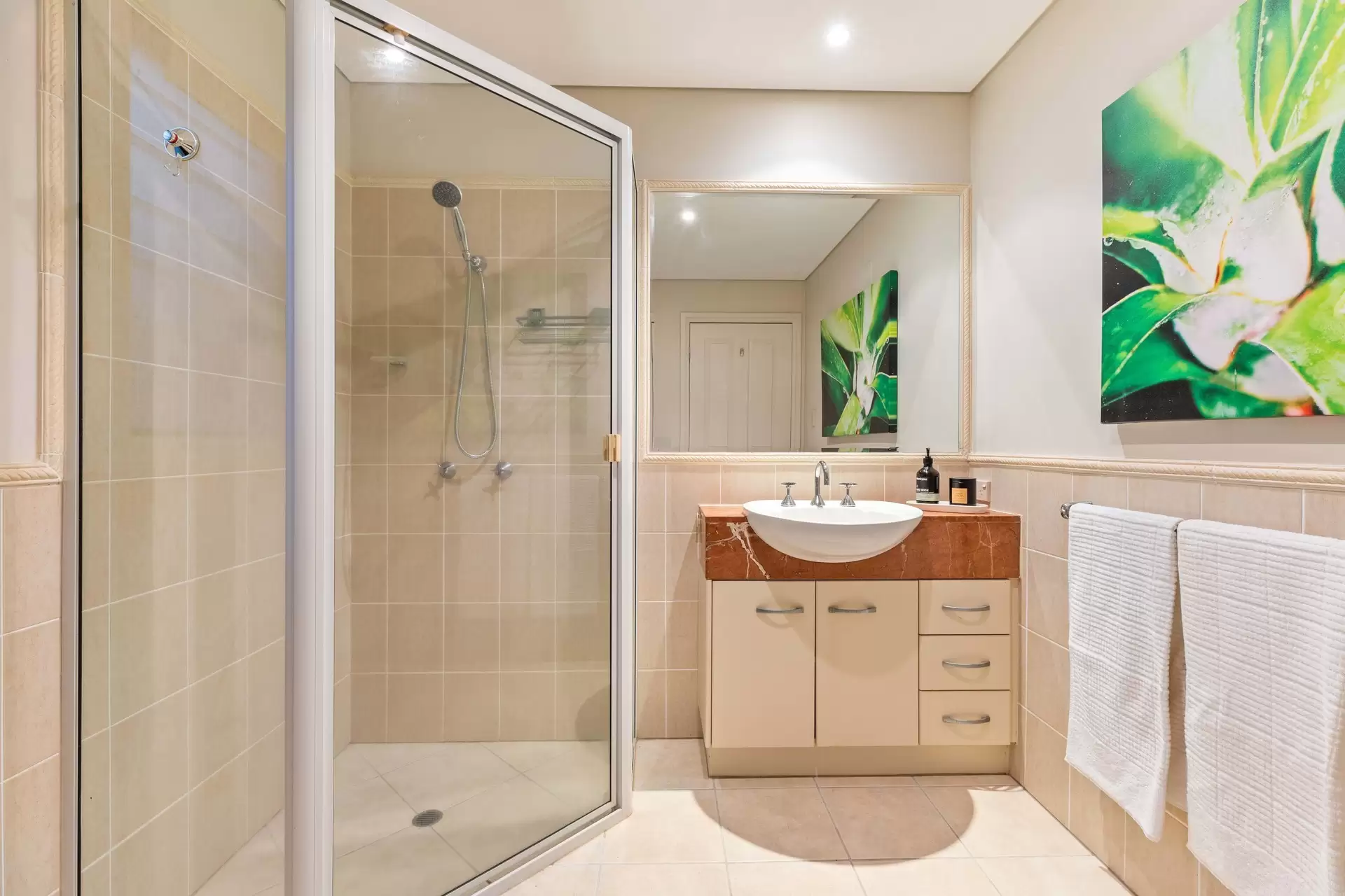 1/10-16 St Crispins Avenue, Port Douglas Sold by Queensland Sotheby's International Realty - image 1