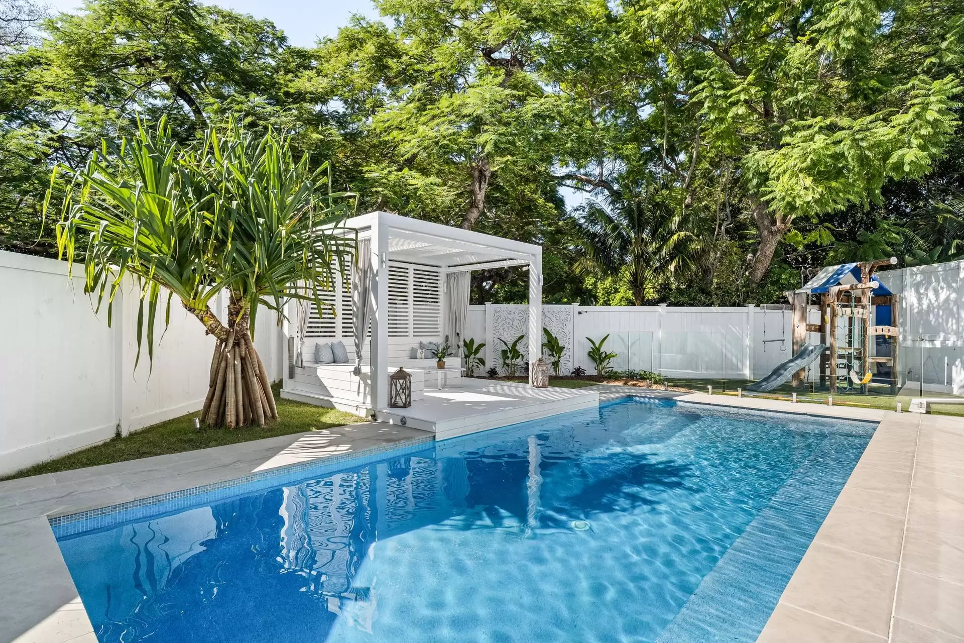 125 Pring Street, Hendra Sold by  - image 1