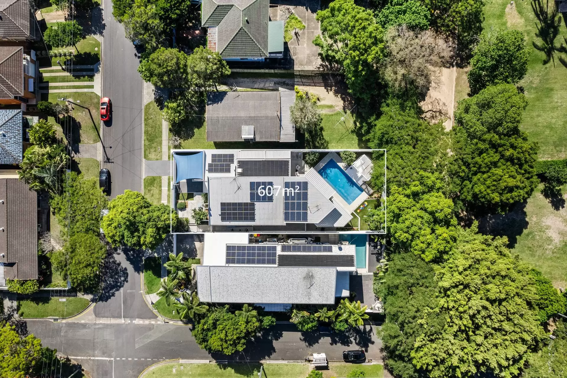 125 Pring Street, Hendra Sold by Queensland Sotheby's International Realty - image 1