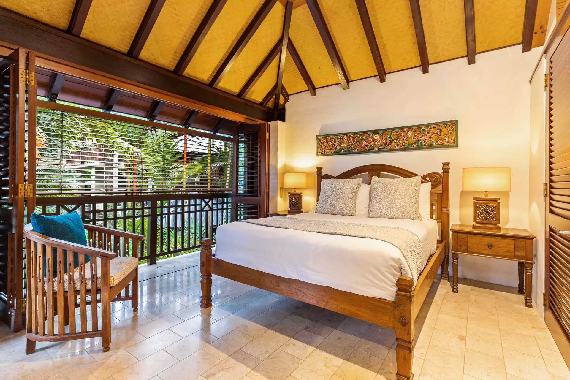 2/11 Murphy Street, Port Douglas Sold by Queensland Sotheby's International Realty - image 1