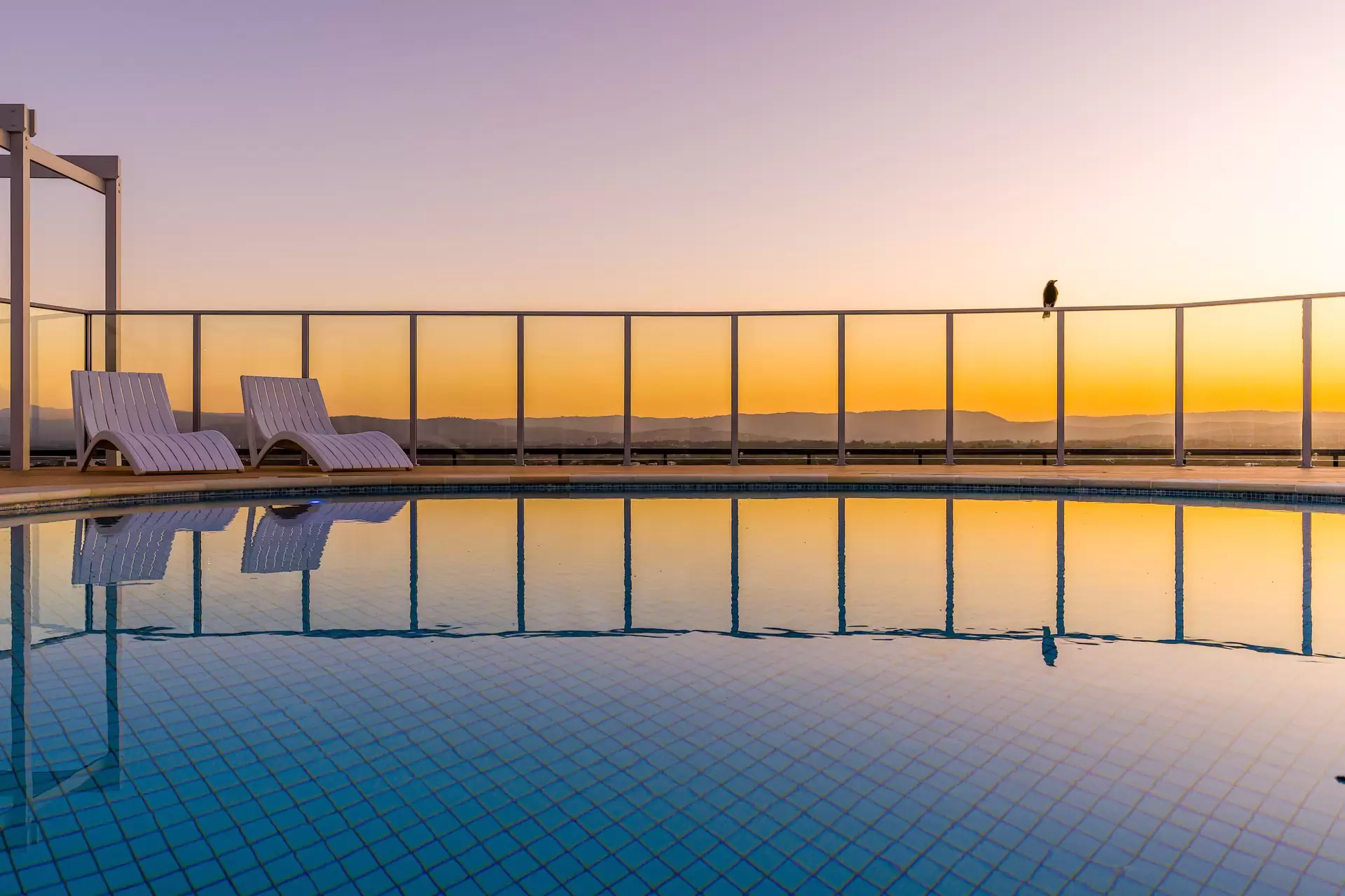 Malibu 55/3 Tedder Avenue, Main Beach Sold by Queensland Sotheby's International Realty - image 1