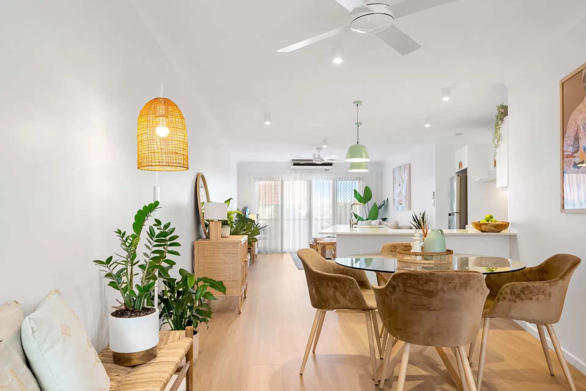 5/37 Buxton Street, Ascot Sold by  - image 1
