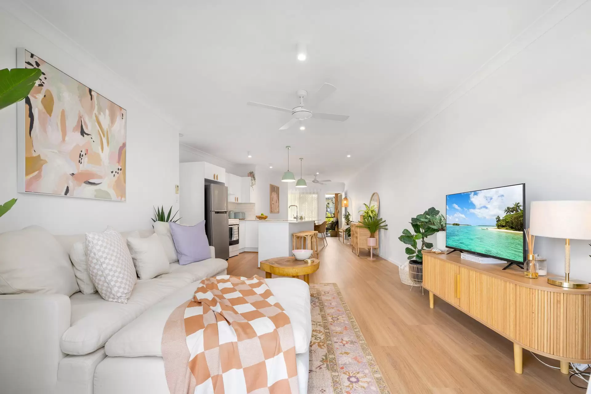 5/37 Buxton Street, Ascot Sold by  - image 1