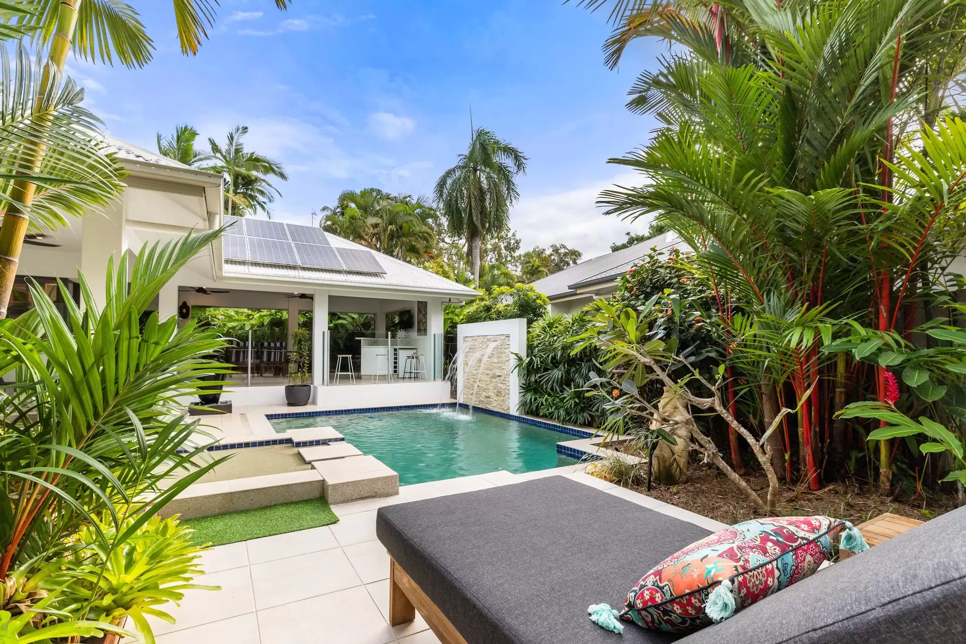 12/14-32 Barrier Street, Port Douglas Sold by Queensland Sotheby's International Realty - image 1