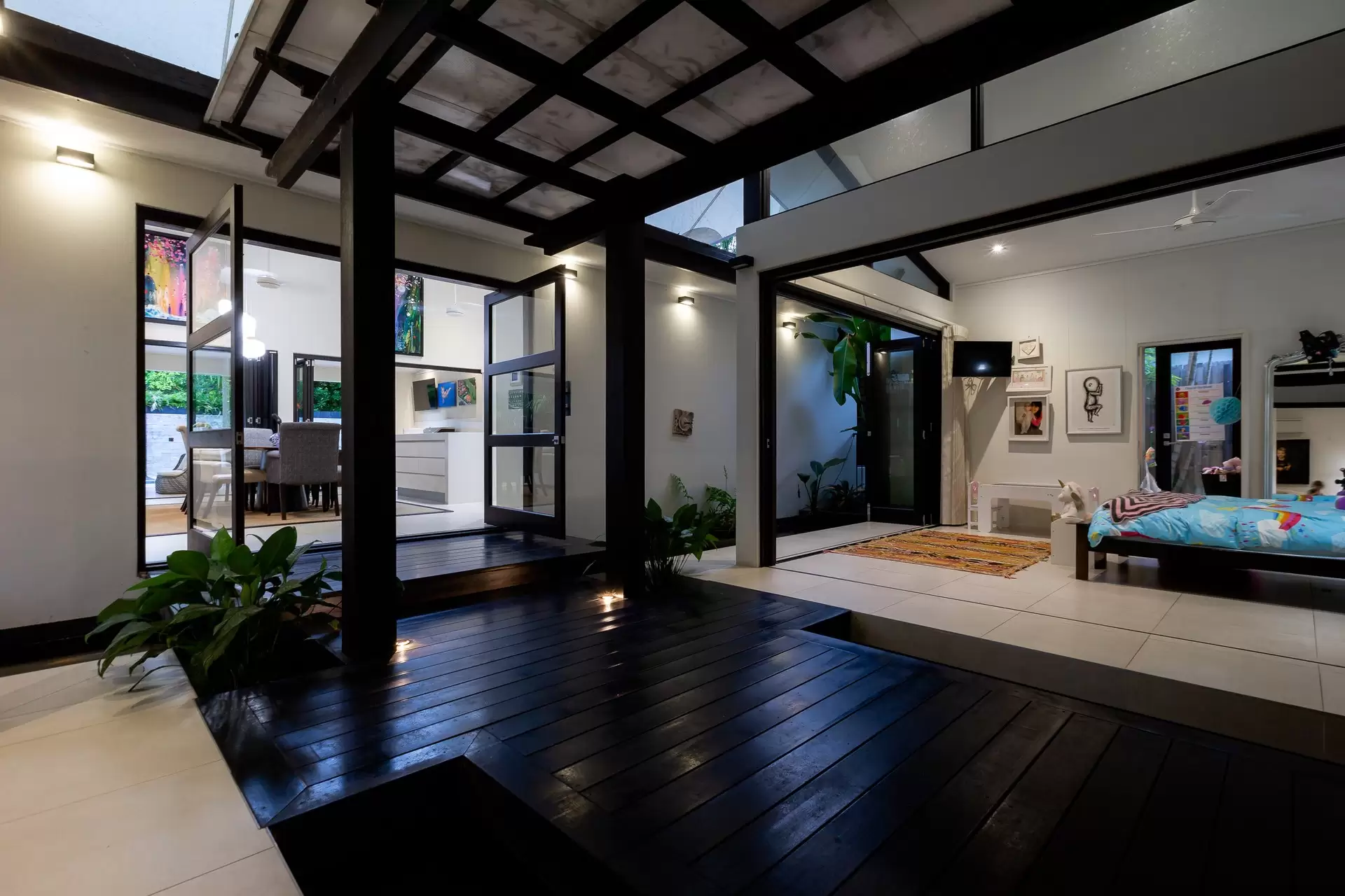 18/14-32 Barrier Street, Port Douglas Sold by Queensland Sotheby's International Realty - image 1