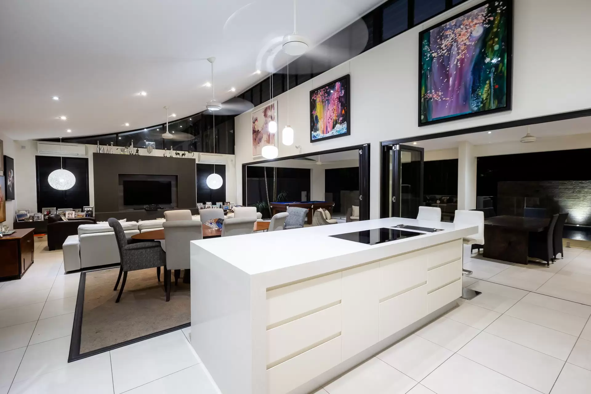 18/14-32 Barrier Street, Port Douglas Sold by Queensland Sotheby's International Realty - image 1